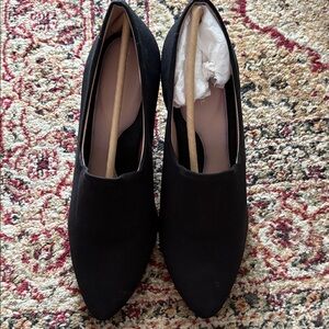 Taryn Rose Black Women's Flats